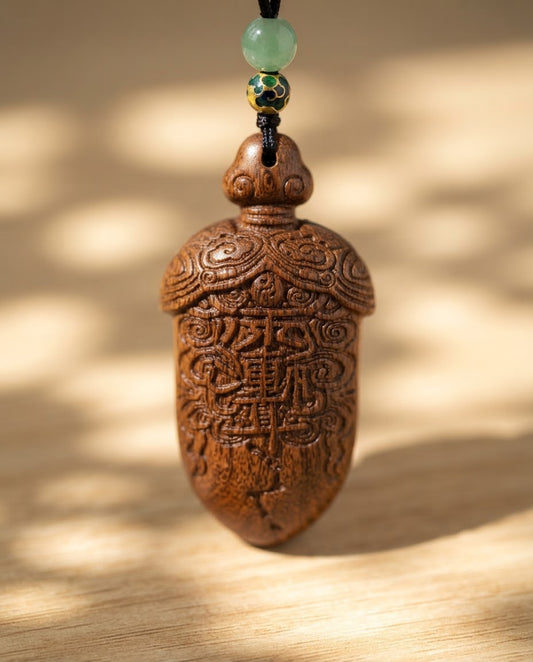Lightning-Struck Jujube Wood Blessing Pendant – Traditional Chinese Wooden Charm for Peace, Balance & Positive Energy